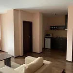 в комплекс Royal Towers Apartamento