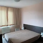 Apartamento в комплекс Royal Towers