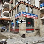 в комплекс Royal Towers * Bansko