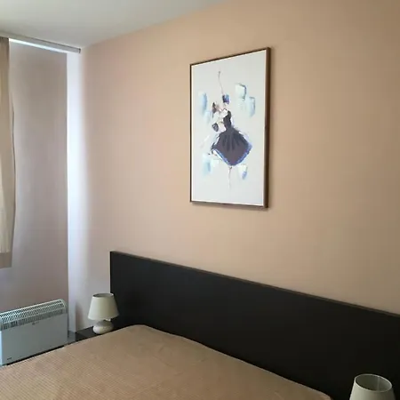 アパート в комплекс Royal Towers *