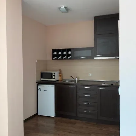 Apartamento в комплекс Royal Towers