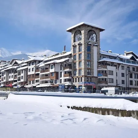 в комплекс Royal Towers Apartamento Bansko